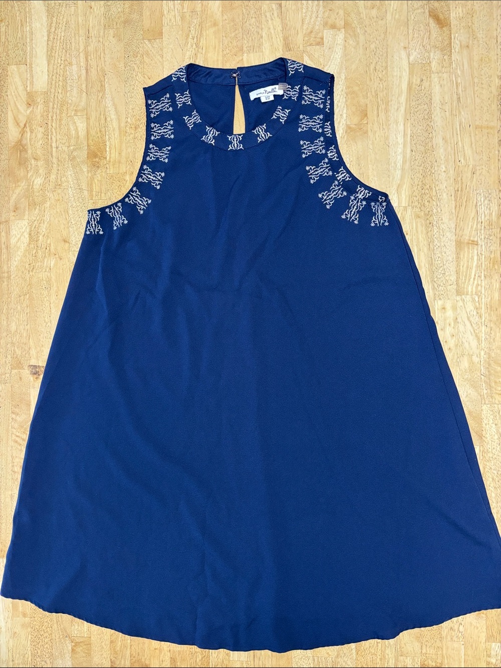 EUC Simply Noelle Navy Embroidered V-Neck A-Line Dress